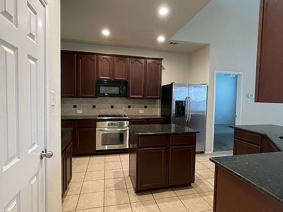 5th image of 5881 Pearl Oyster Ln