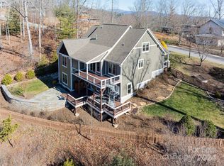 4 Faulkner Ave, Asheville, NC 28805