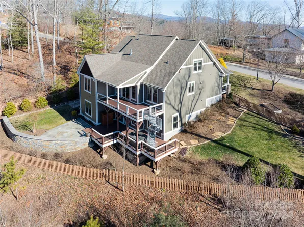 4 Faulkner Ave, Asheville, NC 28805