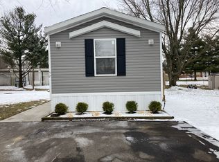 57 Williamsburg Ln, Cincinnati, OH