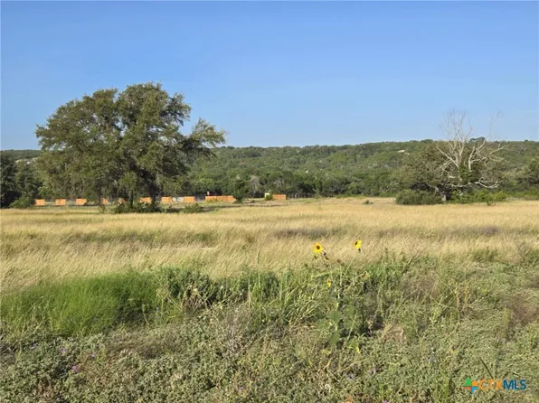 102 Yellowstone Dr, Oglesby, TX 76561