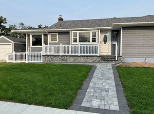 1384 Hemlock Ave, East Meadow, NY 11554
