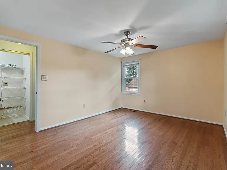 9707 Rossetti Ct — Photo 20