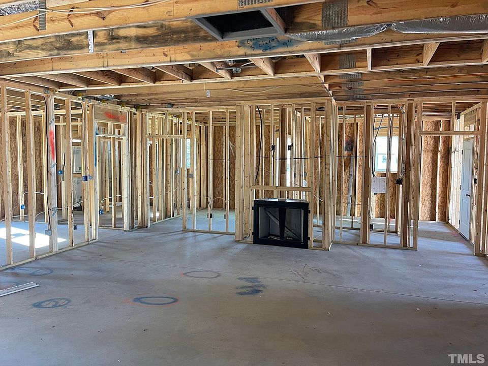 2nd image of 85 Shadybrook Dr