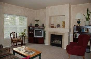 2nd image of 1760 Spencer Ct
