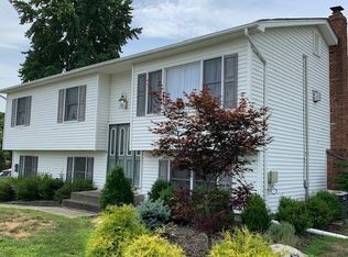 28 Pine Dr, Stony Pt, NY 10980