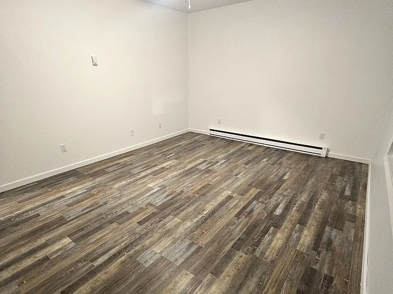 1 Richards Dr — Photo 12