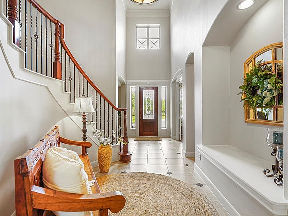 4th image of 6203 Paloma Park Ct