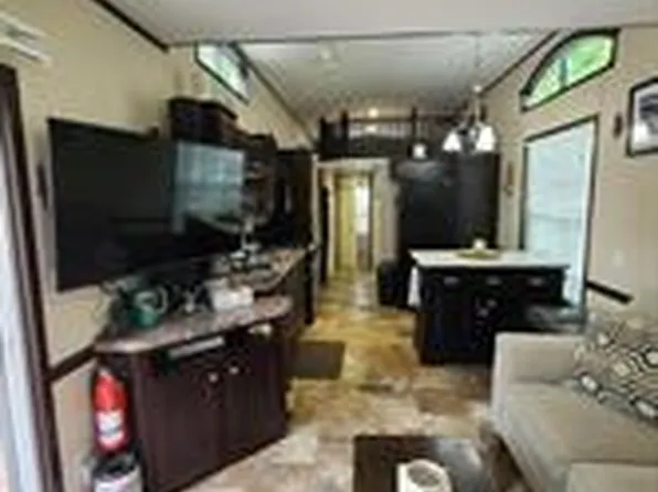 515 Corson Tavern Rd #E54, Ocean View, NJ 08230