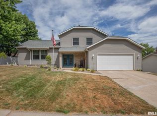 3410 14th St #A, Moline, IL 61265