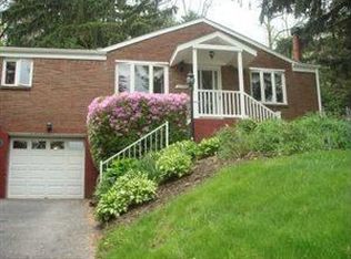 5709 Library Rd, Bethel Park, PA 15102