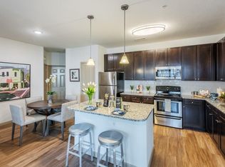 8349 Bella Grove Cir, Sarasota, FL 34243