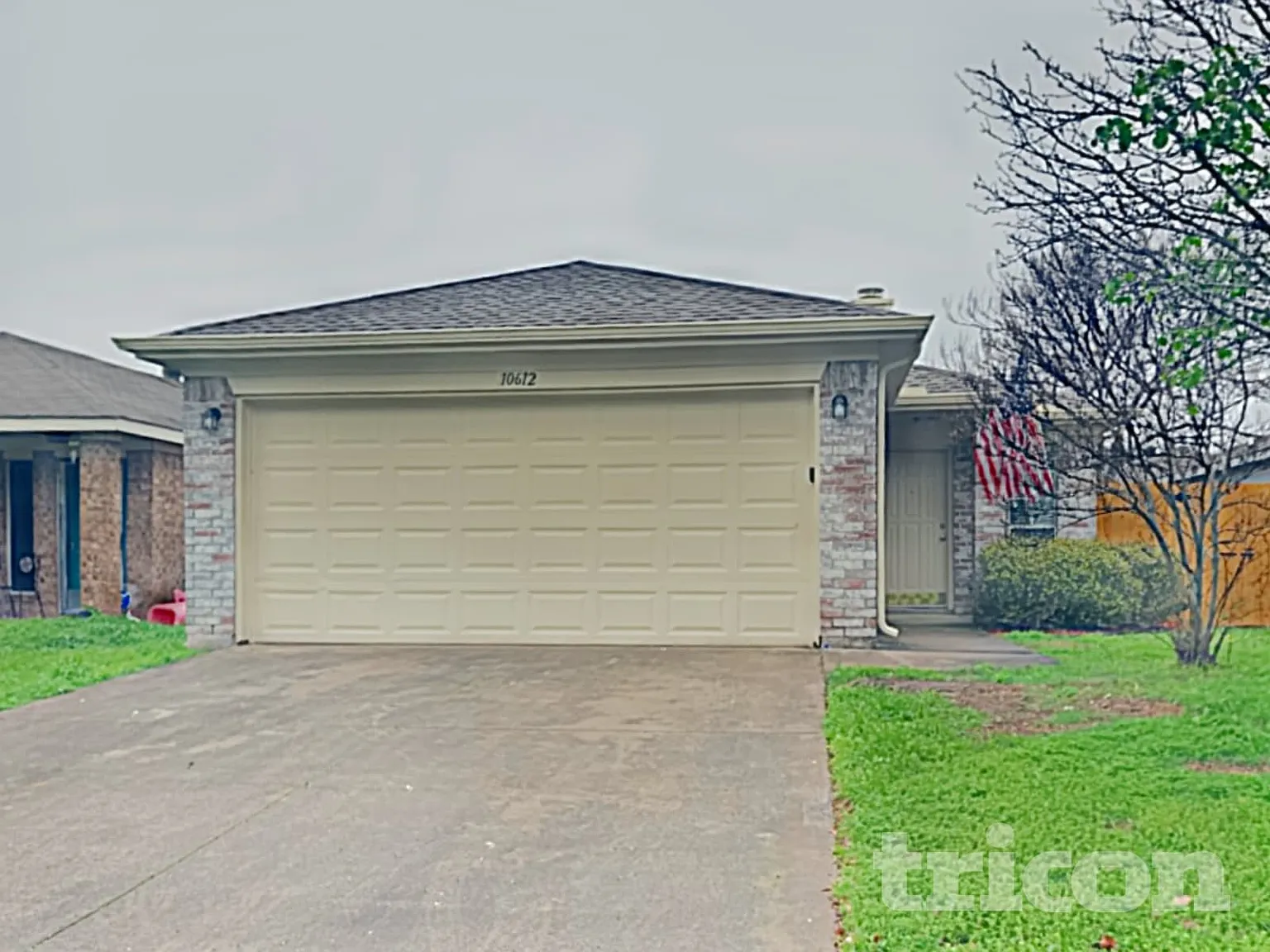 10612 Flamewood Drive Fort Worth TX — Photo 2