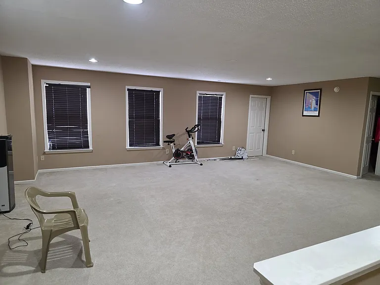 907 Bentgrass Dr — Photo 8
