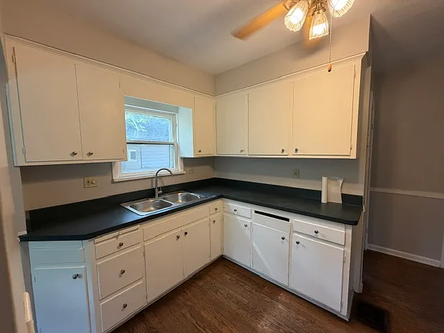 4 bed, 1784 sqft, $1,950 — Photo 2