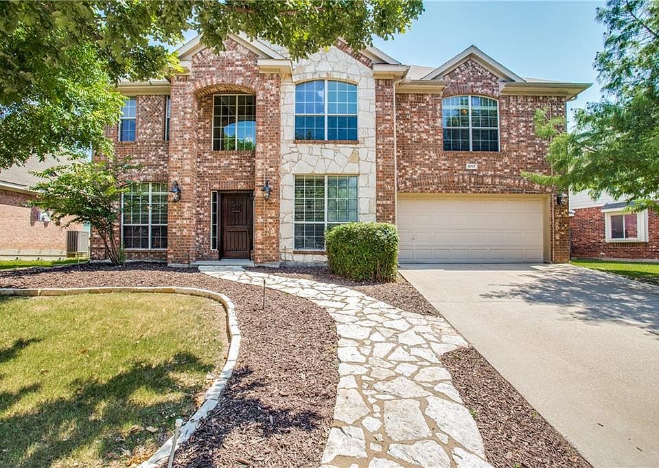 1st image of 4717 Maple Hill Dr