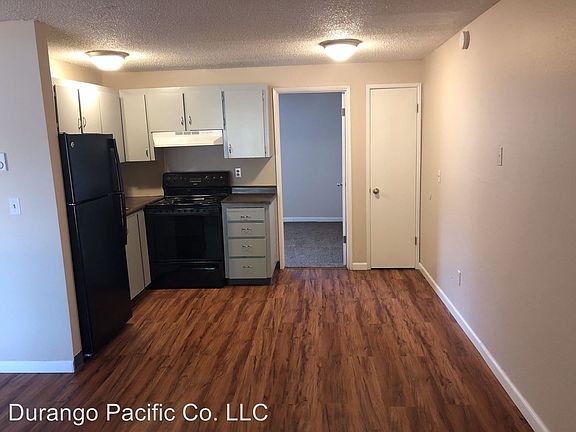 3rd image of 1435 SE Oak St APT 4