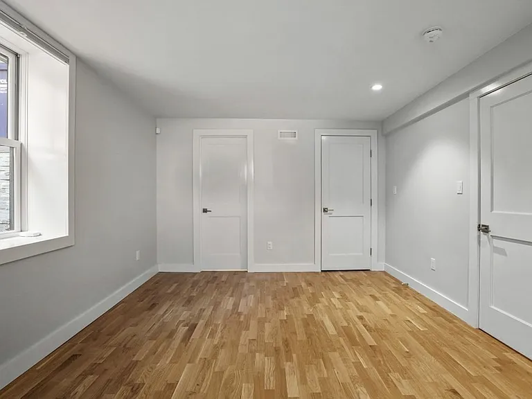 14 Hardwick St #1 — Photo 21