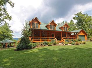 153 Kalmia Dr, Brevard, NC 28712