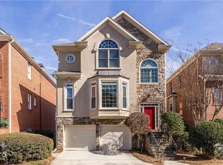 2454 Vivian Cir, Decatur, GA 30030