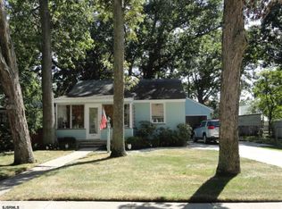24 W Groveland Ave, Somers Point, NJ 08244