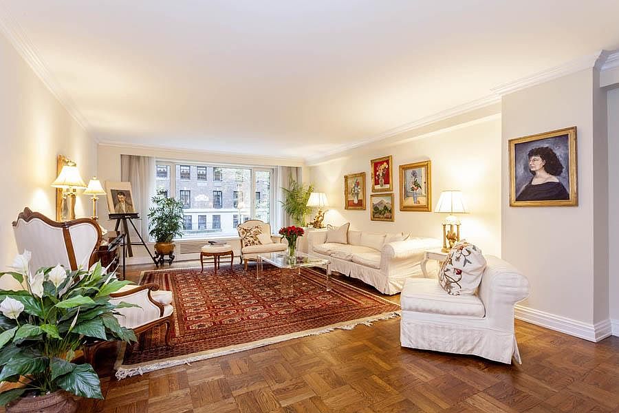 1st image of 440 E 57th St APT 3A
