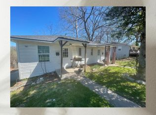 1109&1111 Benton Ave, Neosho, MO 64850