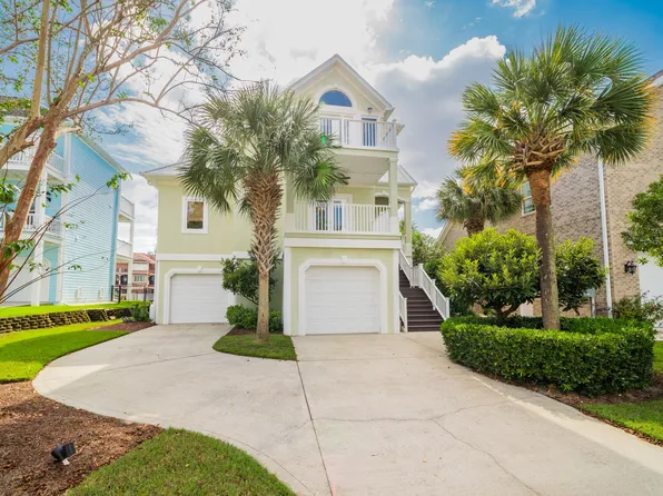 1011 Club House Drive, North Myrtle Beach, SC 29582
