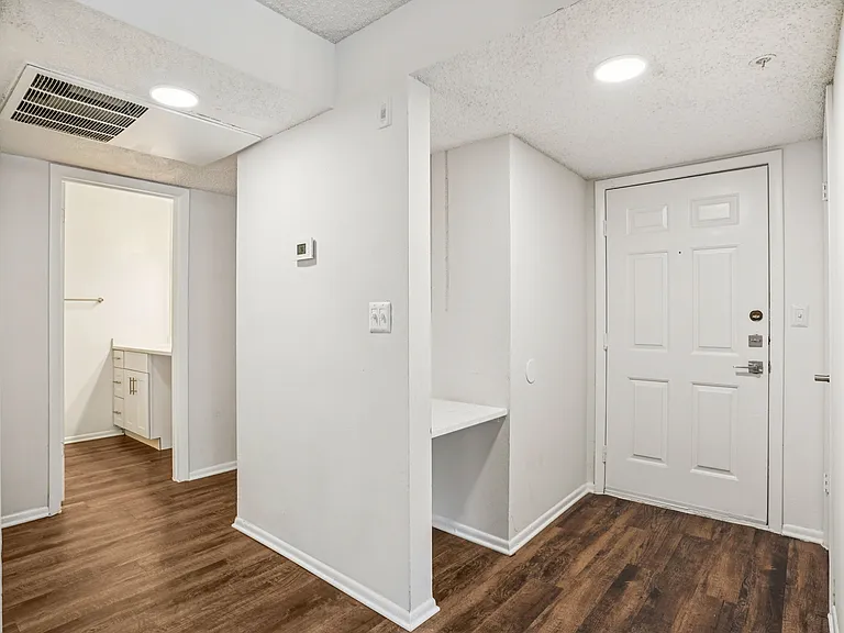 Newport Colony Apartments in Casselberry — Photo 43