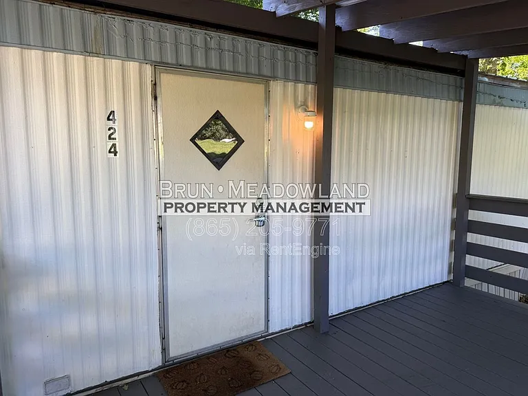 424 Patterson Rd — Photo 6