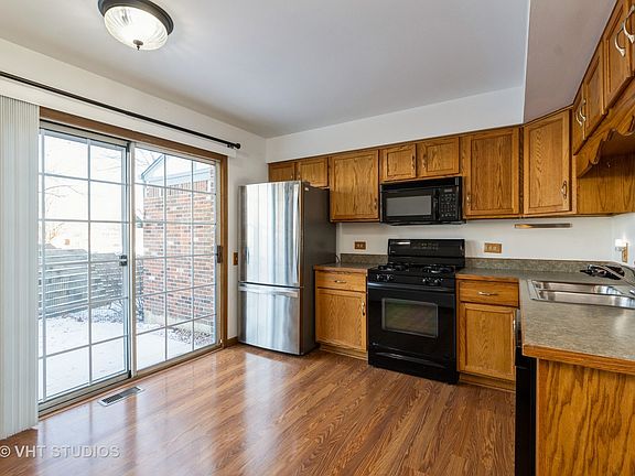 4th image of 14743 Lakeview Dr