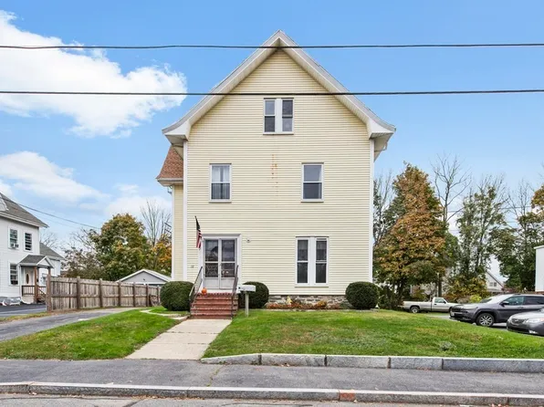 12 Clinton St, Taunton, MA 02780