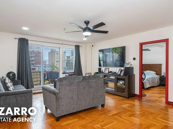 2955 Brighton 4th St APT 3B, Brooklyn, NY 11235