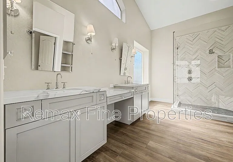 9118 E Topeka Dr — Photo 22