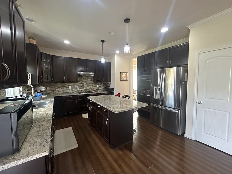 6978 Stoney Ridge Dr — Photo 7