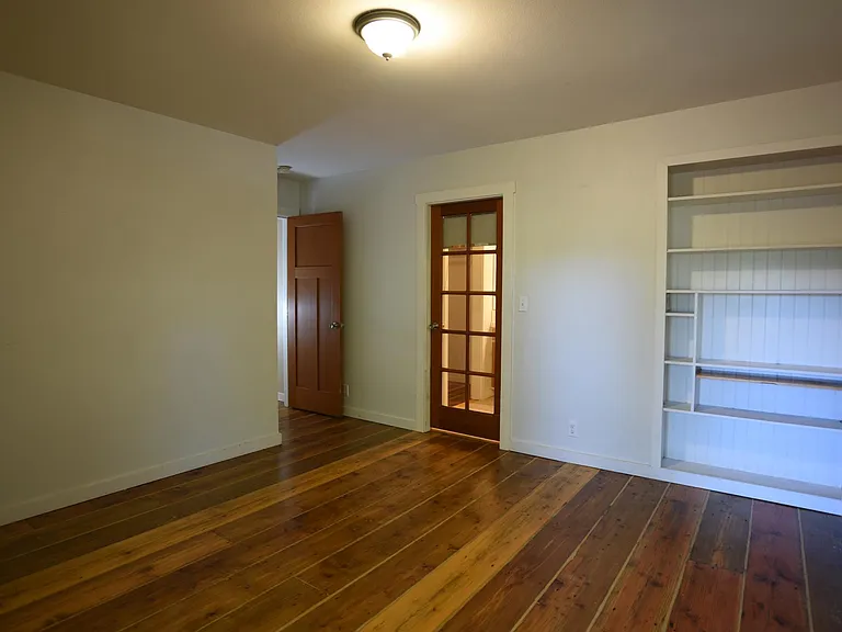 8412 Yvonne Way — Photo 11