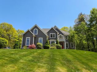 3 Cranberry Ct, Mendon, MA 01756