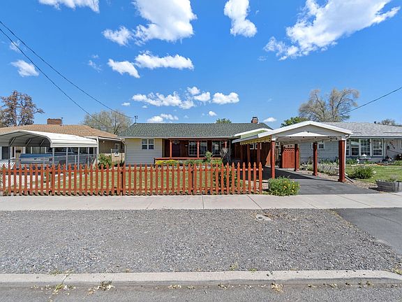 3rd image of 2513 Wantland Ave