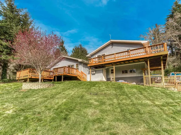 312 SE Davis Ln, Newport, OR 97365