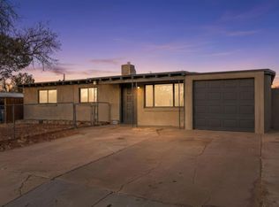 3135 Graceland Dr NE, Albuquerque, NM 87110
