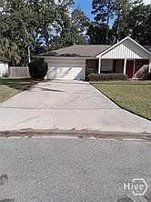 1st image of 940 Moss Dr
