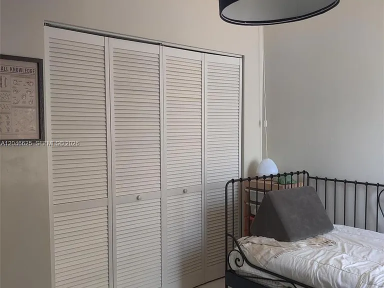 300 E Club Cir #108 — Photo 19
