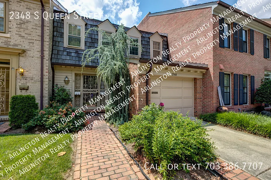 Beautiful 2 bedroom Townhouse in Pentagon City! — Photo 3
