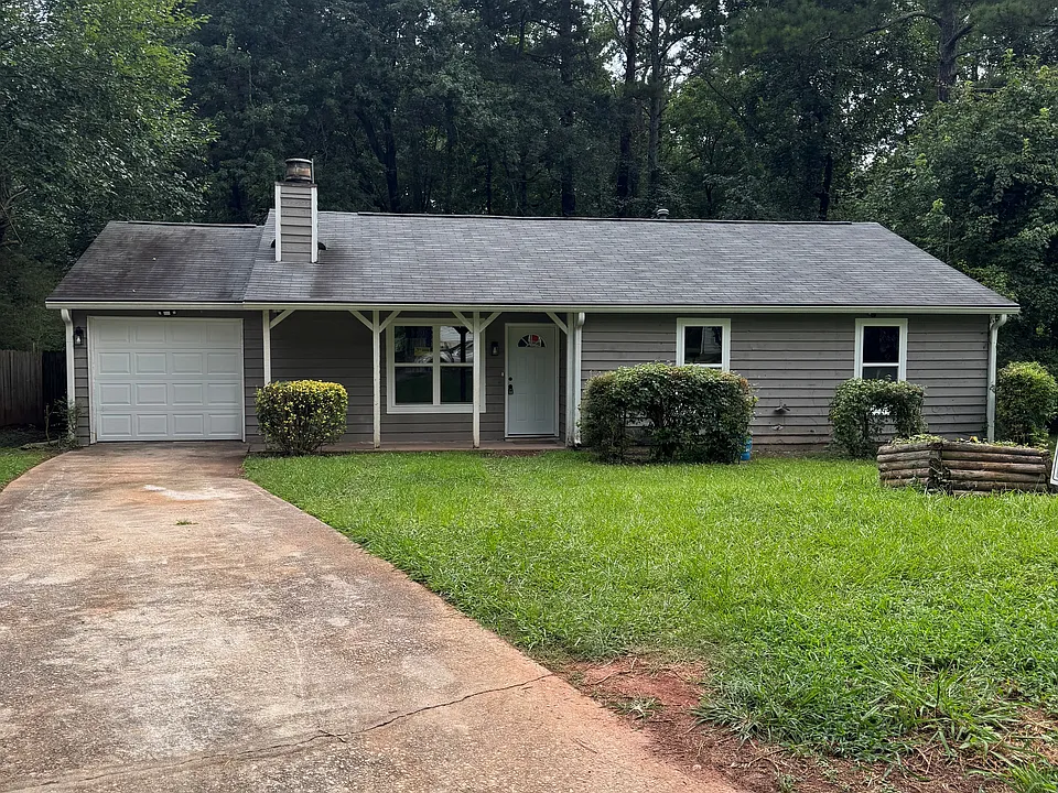 4909 Bayside Ct