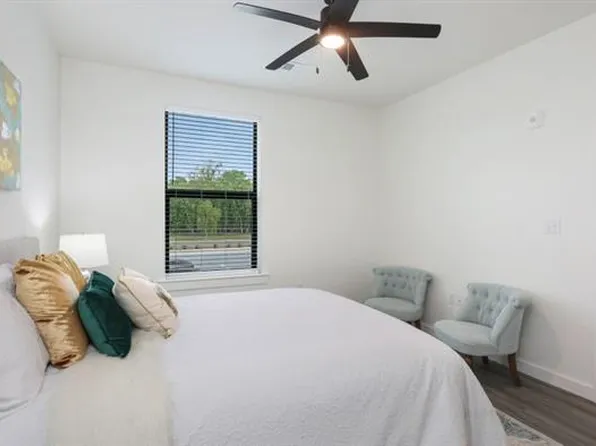 4747 Southpark Dr, Baton Rouge, LA 70816