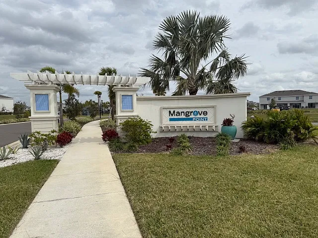 3 bed, 2.5 bath, 1802 sqft, $2,500 — Photo 1