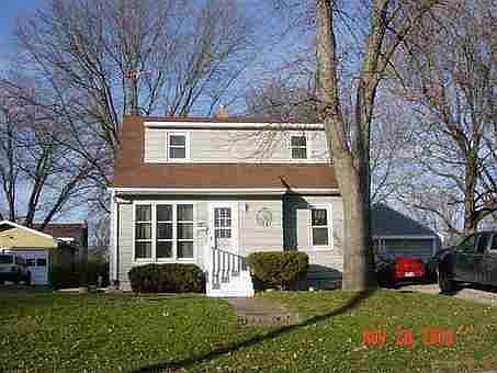 2nd image of 1422 Madison St