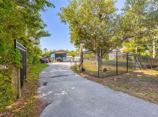 8711 Buckingham Rd, Fort Myers, FL 33905