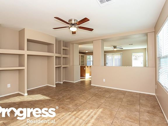 4th image of 3023 W Zachary Dr