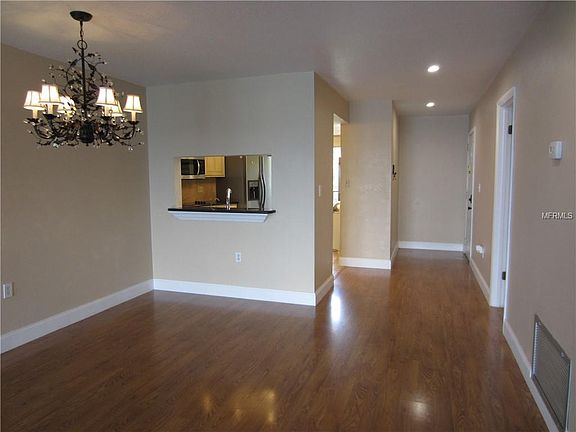4th image of 7520 Sunshine Skyway Ln S APT 213